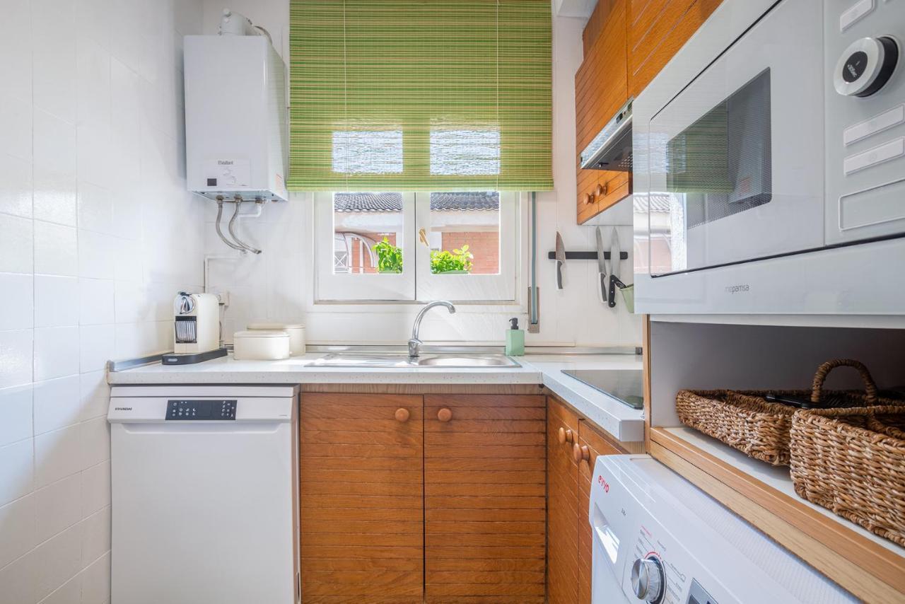 Beach House Cambrils Apartamento En Primera Linea De Playa Eksteriør billede
